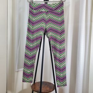 LuLaRoe Kermit the Frog Leggings Size TC Tall & Curvy EUC